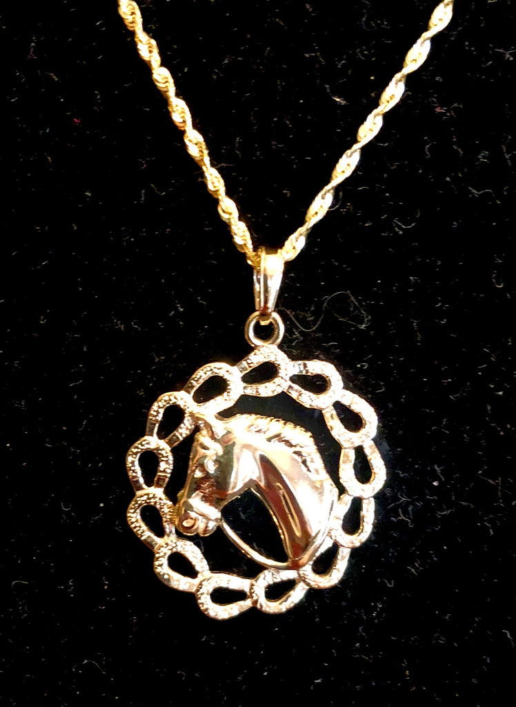 Horse and Horseshoe Wreath Pendant in 14K Yellow Gold C2417 - Cox Ranch Supply